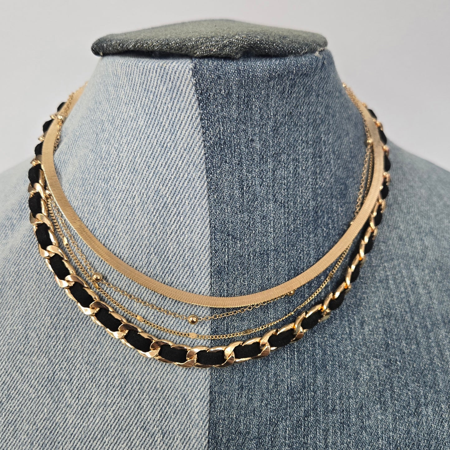 N0691 TN988 Layered Necklace