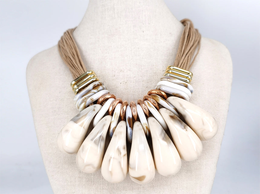 N0687 TNE2775 Charms Necklace