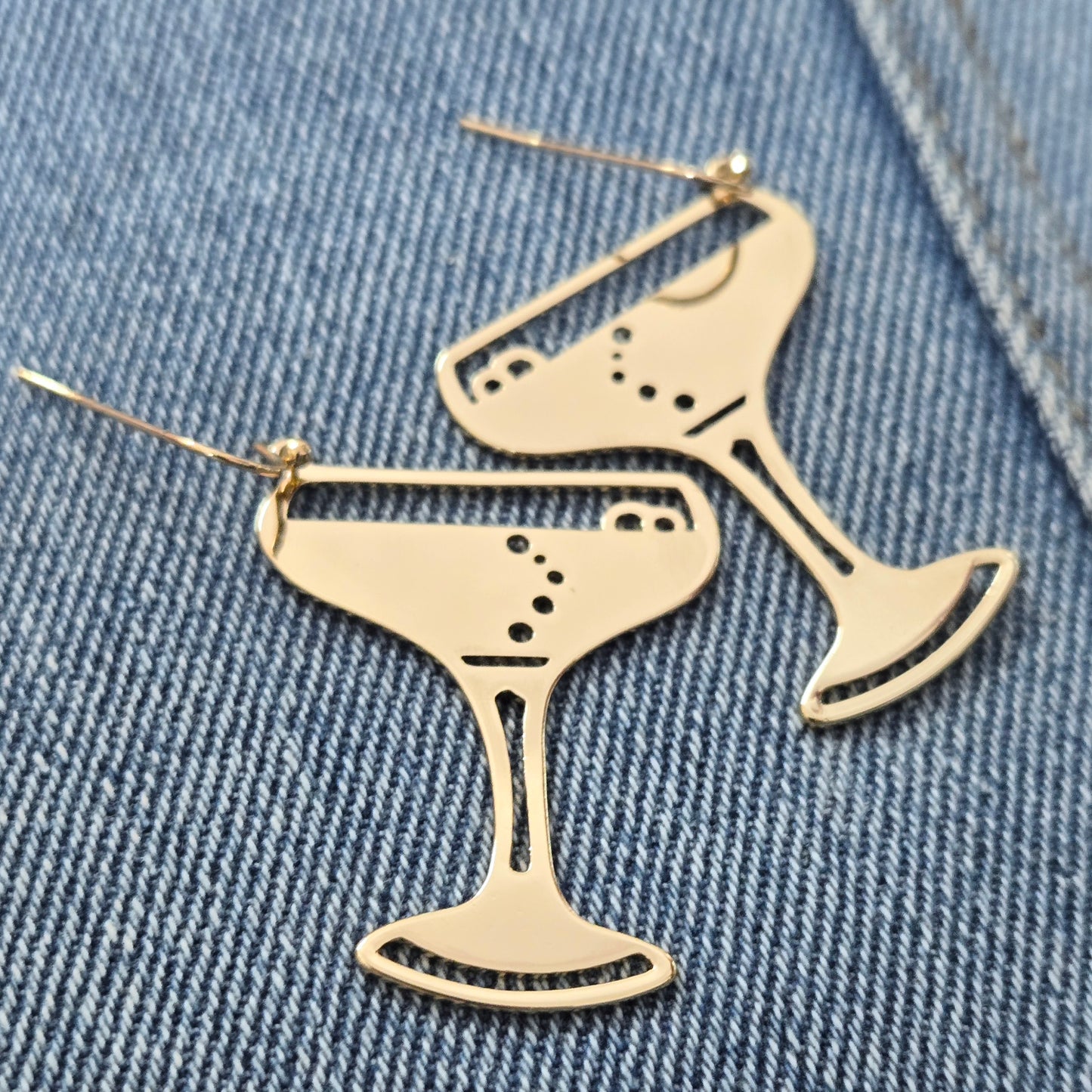 E1240 VER3854 Drop Dangle Hook Earrings