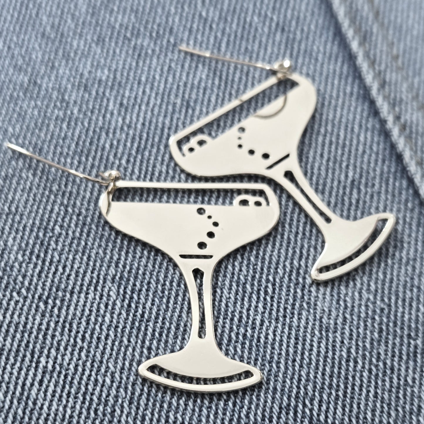 E1240 VER3854 Drop Dangle Hook Earrings