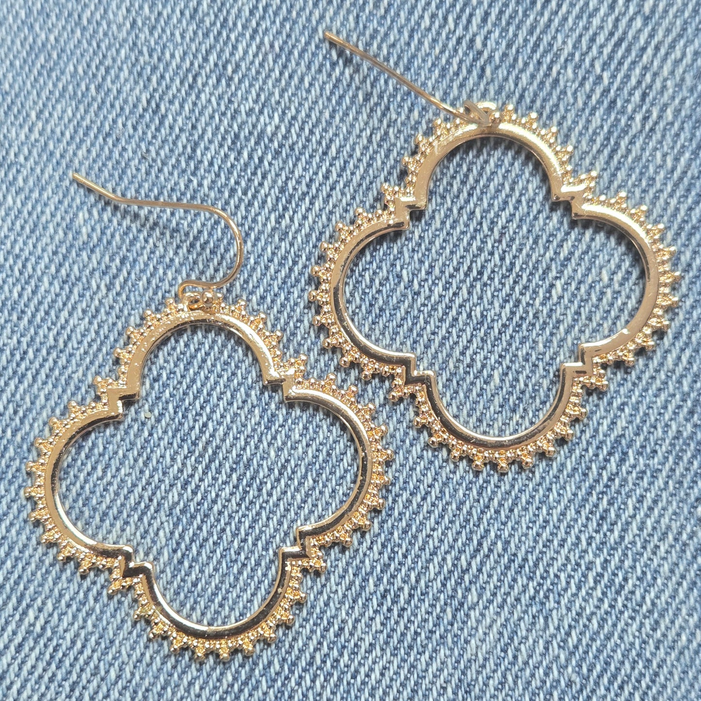 E1270 VER4166 Clover Drop Dangle Earrings