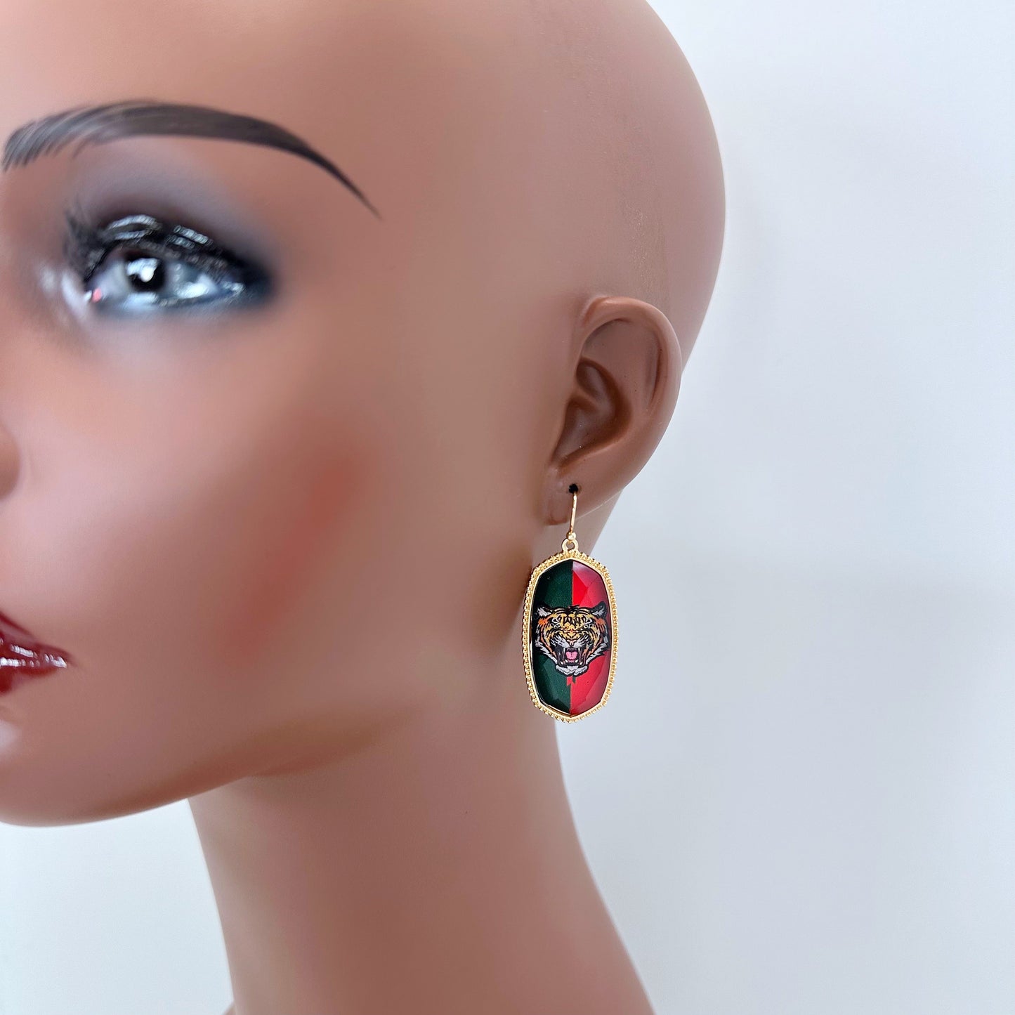 E1287 VER5295 Tiger Design Drop Dangle Earrings