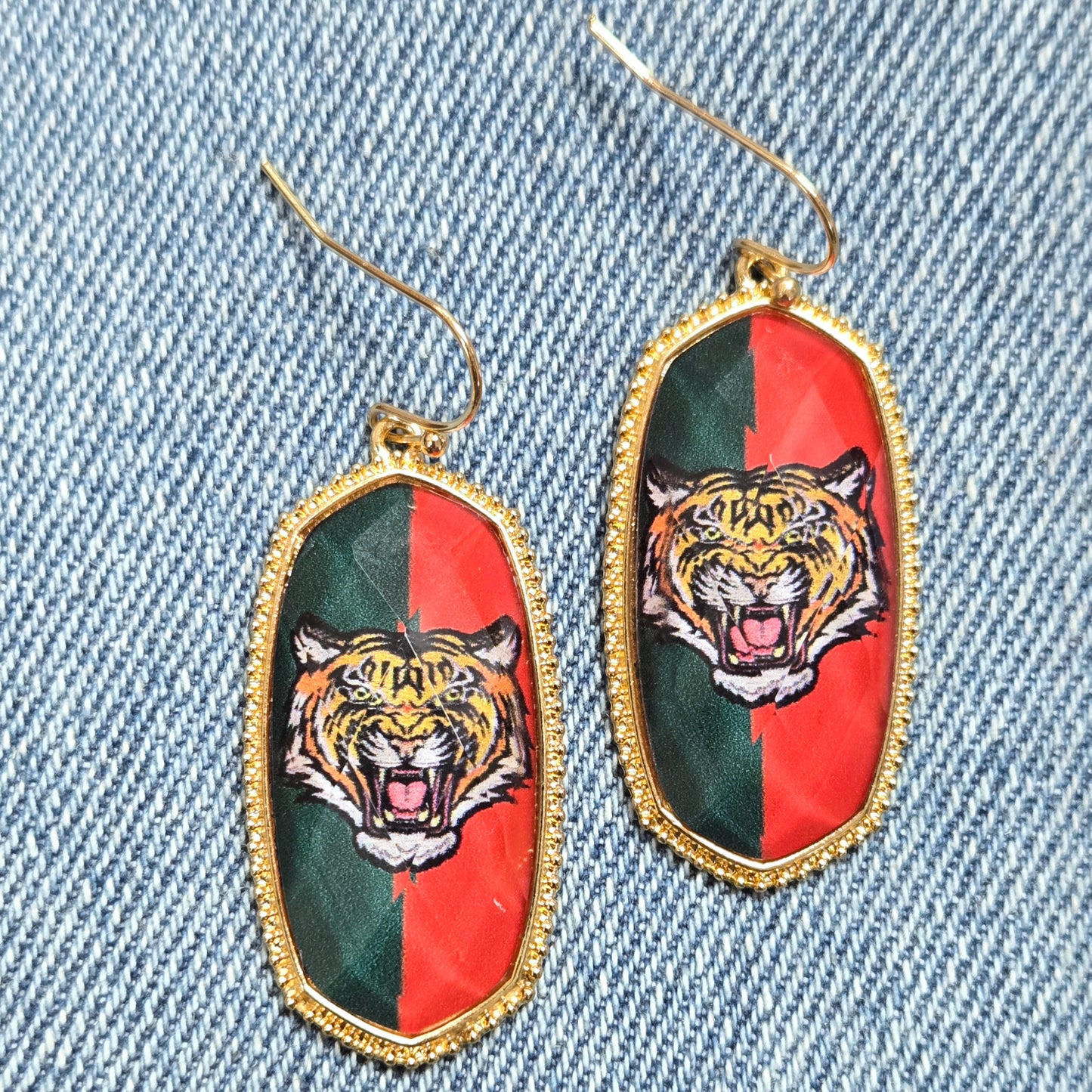 E1287 VER5295 Tiger Design Drop Dangle Earrings
