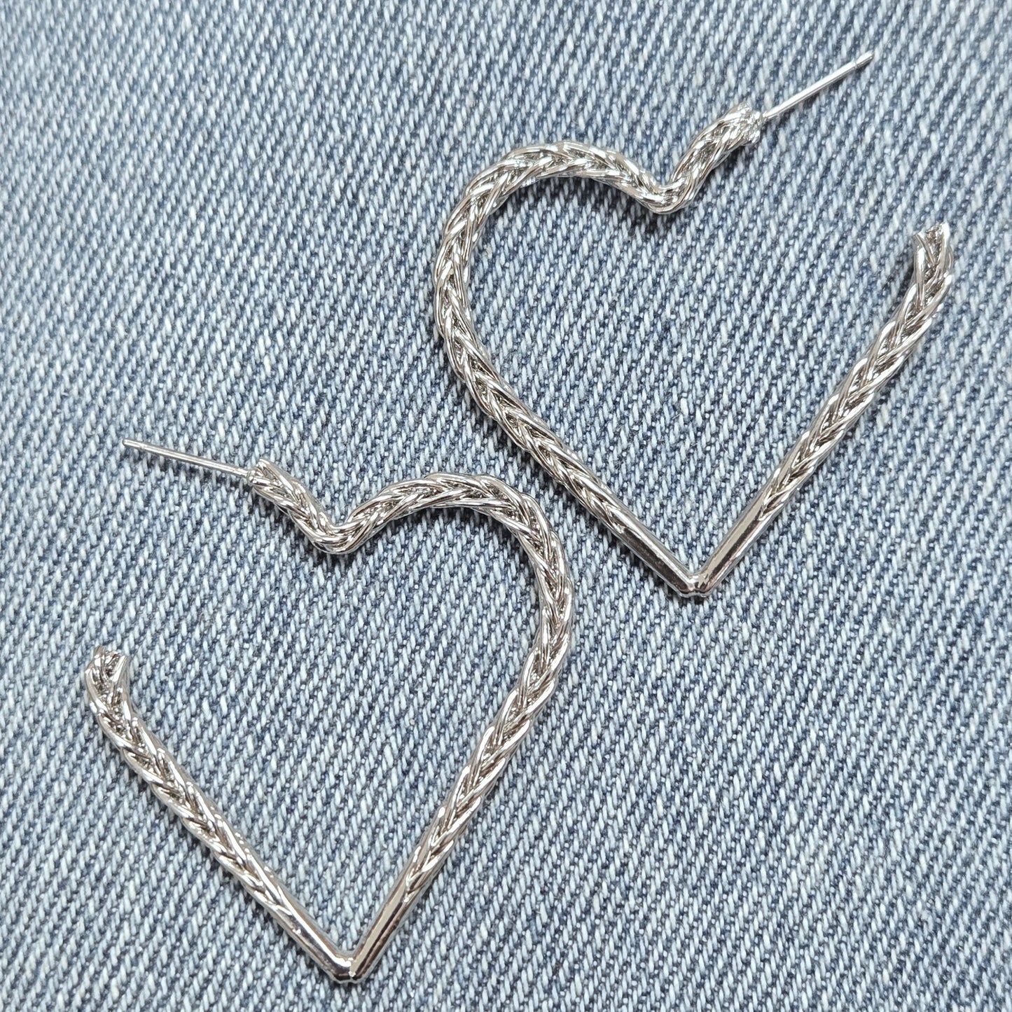 E1374 YE2184 Drop Post Hoop Earrings