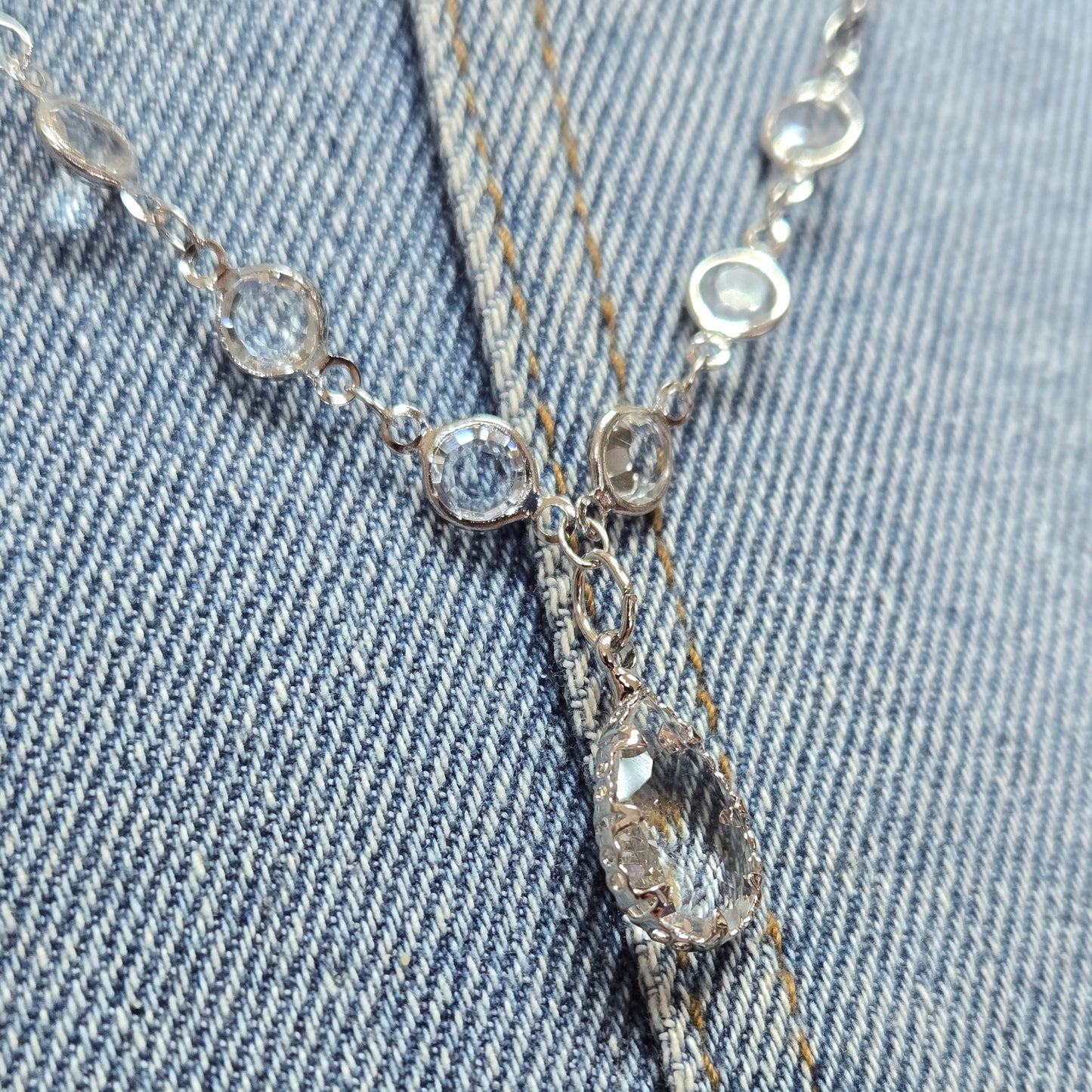 N0505 YN2033 See Through Stones Deco Pendant Necklace