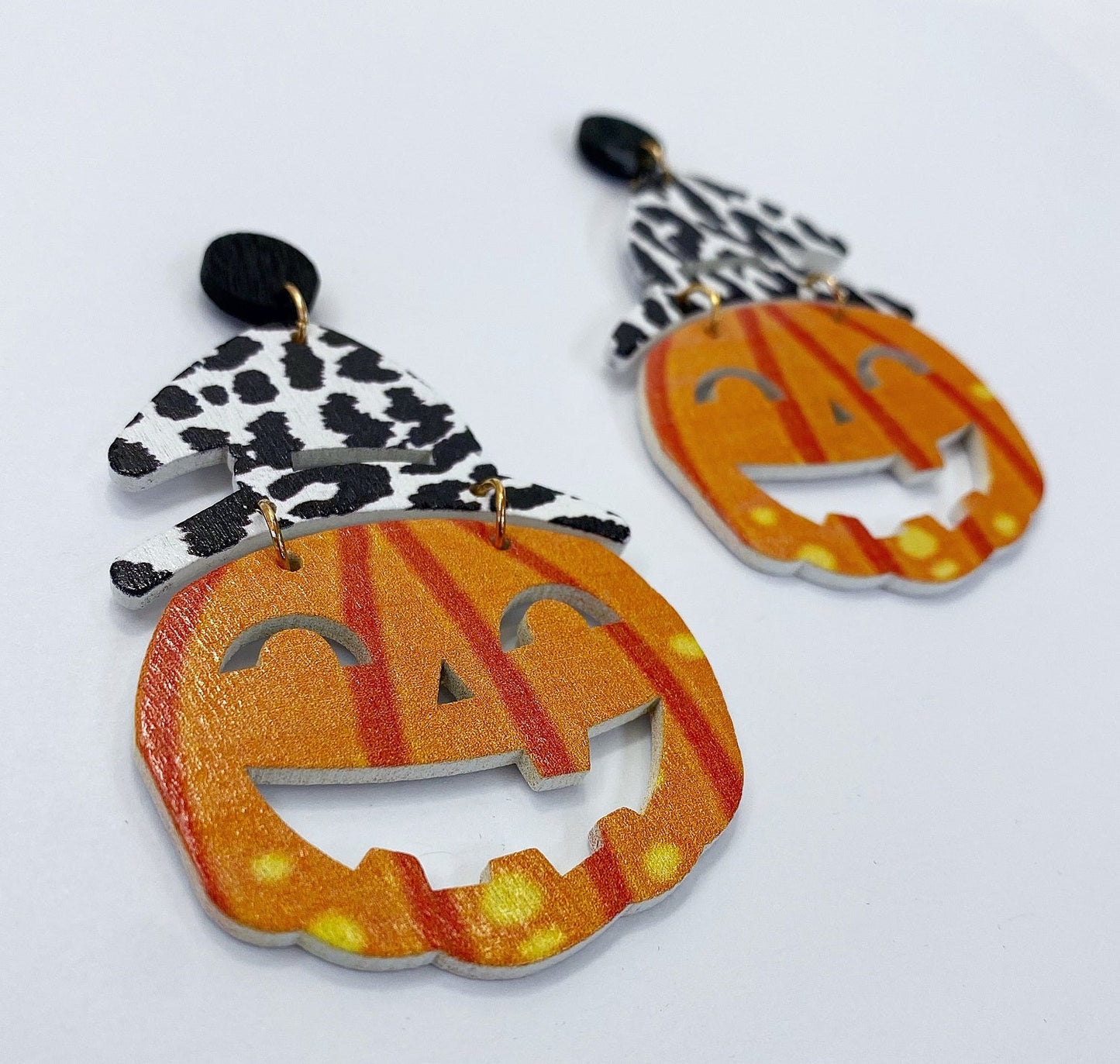 E1569 134401 THANKSGIVING Dangle Earrings