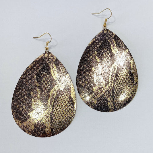 E1348 26885 Snakeskin Teardrop Dangle Earrings