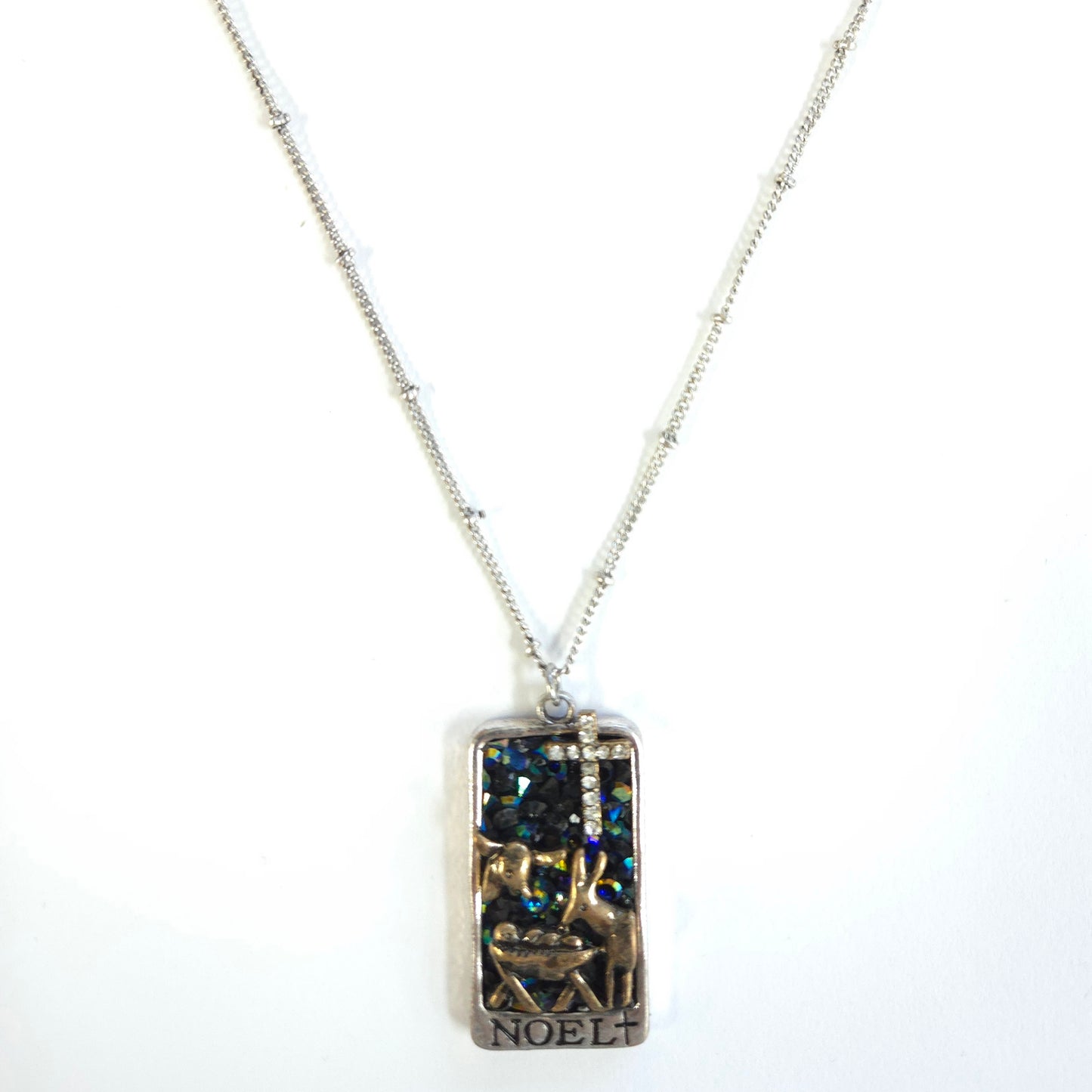 N0637 125575 Christmas Necklace