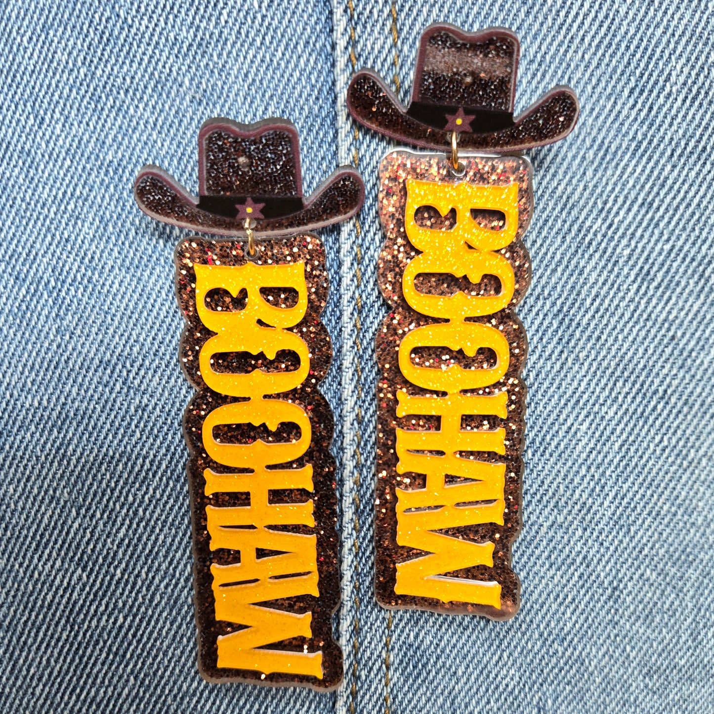 E1028 13-6639 Acrylic Western Theme Word BOOHAW Drop Dangle Post Earrings