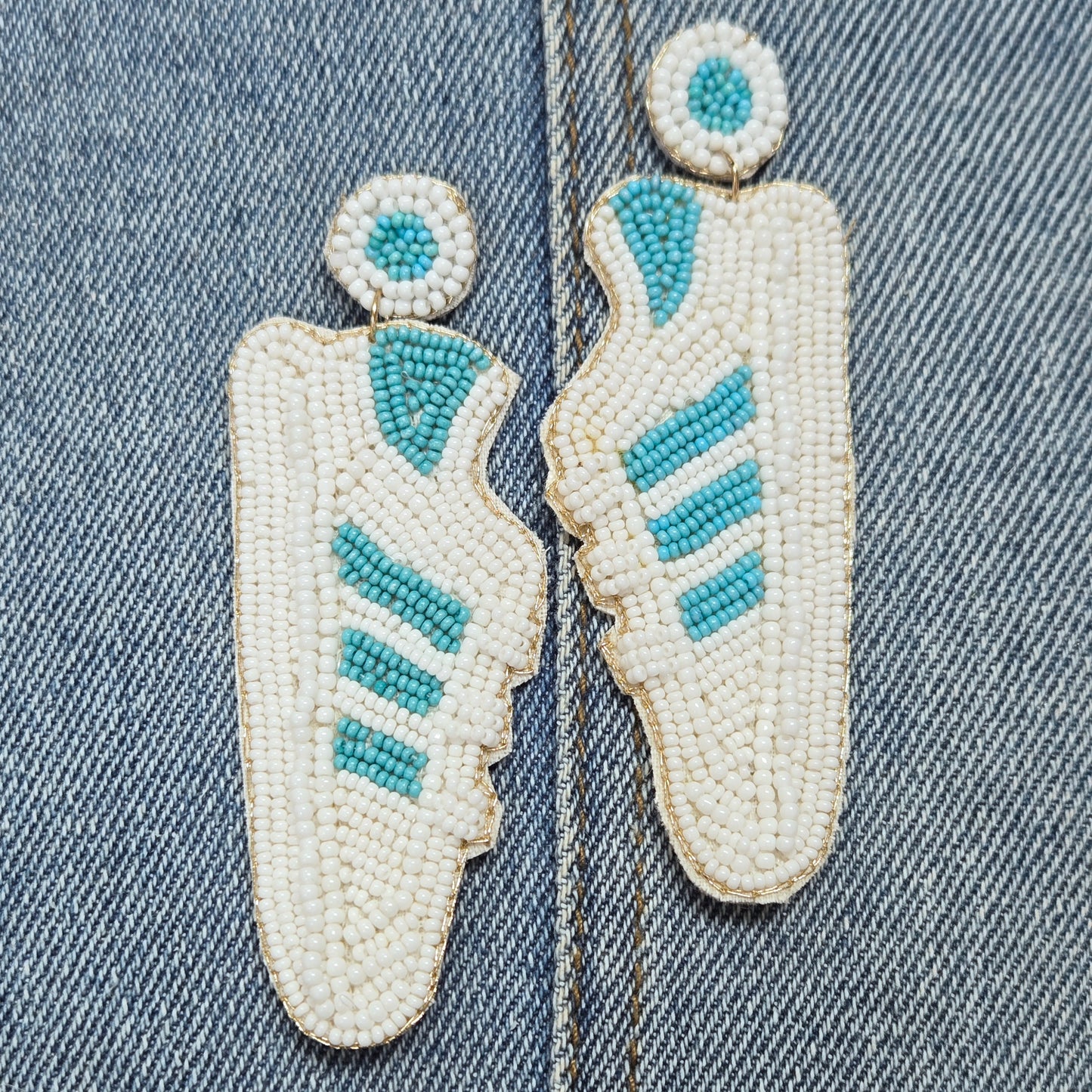 E1346 13 4954 Running Shoes Dangle Earrings