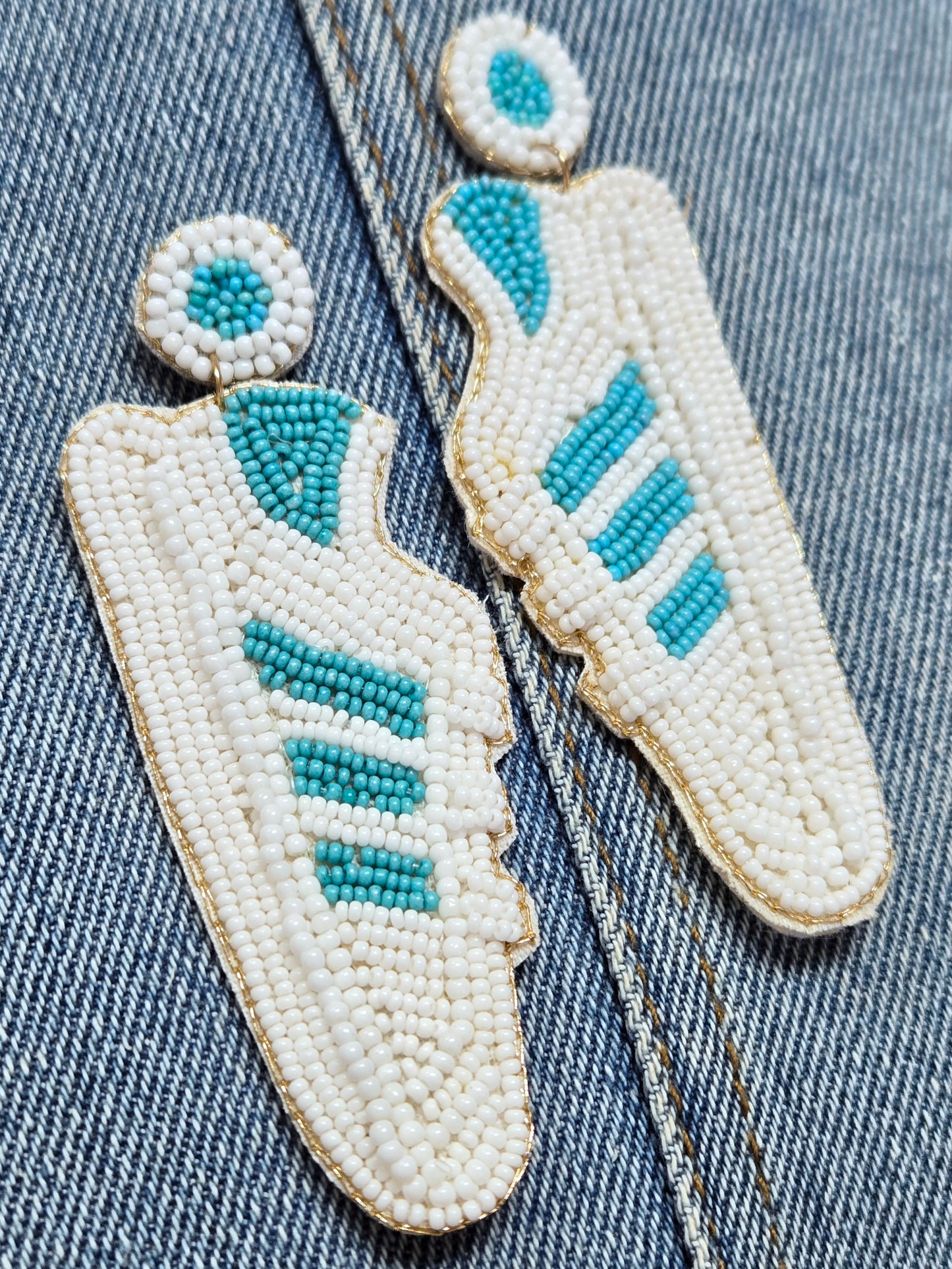 E1346 13 4954 Running Shoes Dangle Earrings