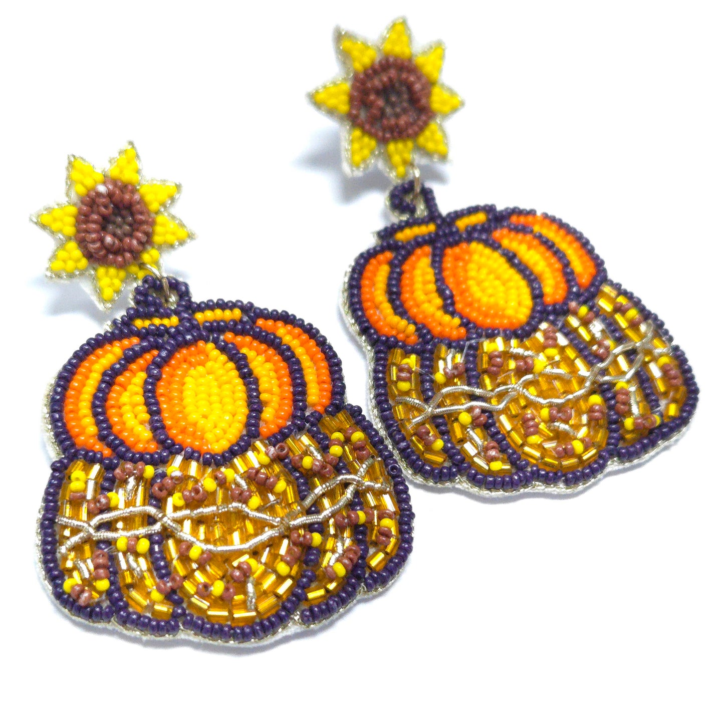 E1555 136651 Holiday dangle Earrings