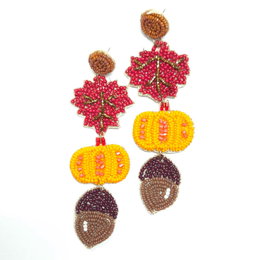 E1559 136653 Holiday Theme Earrings