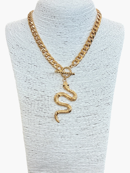 N3162 Snake Shape Pendant Necklace