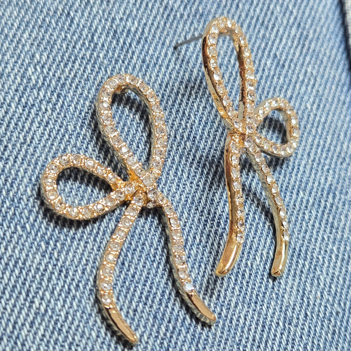 E1267 ME90896 Bowtie Drop Dangle Earrings