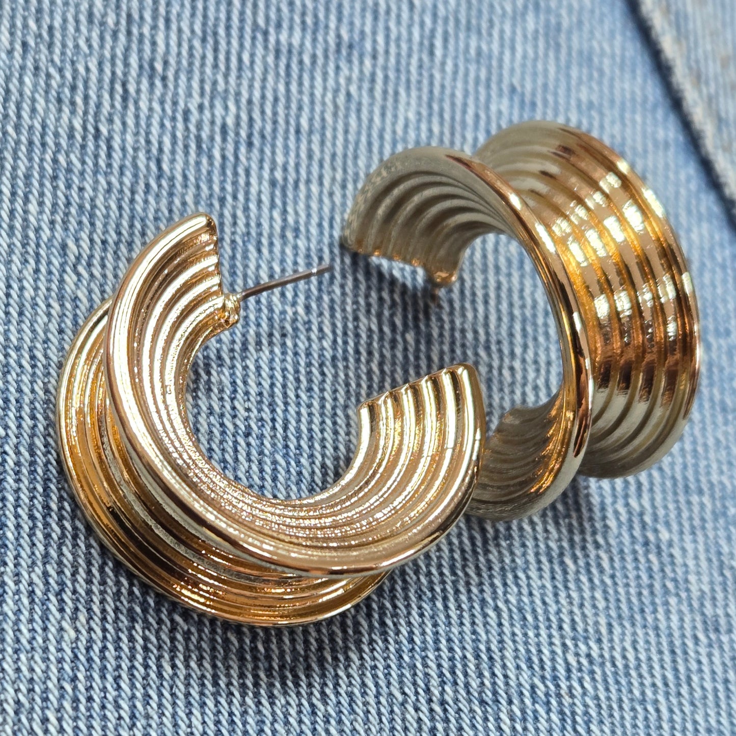 E1387 25E4462 Drop Post Hoop Earrings