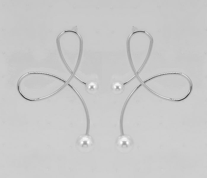 E0102 25E6323 Drop Earrings