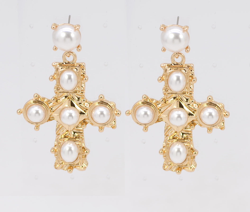 E0264 | Pearl Cross Statement Earrings | 25E6540