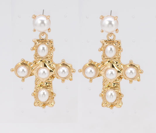 E0264 | Pearl Cross Statement Earrings | 25E6540