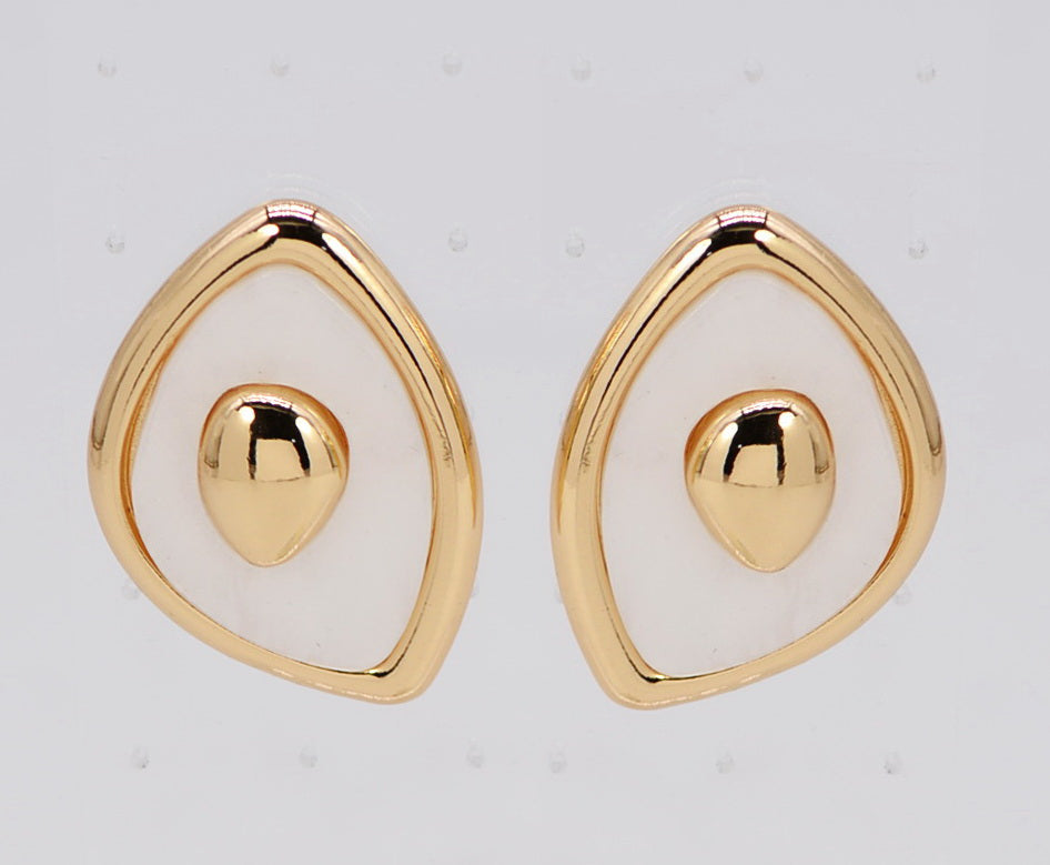 E0305 | Textured Inlay Stud Earrings | 25E6676