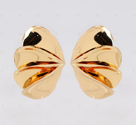 E0278 | Sculpted Ribbon Statement Earrings | 25E6790