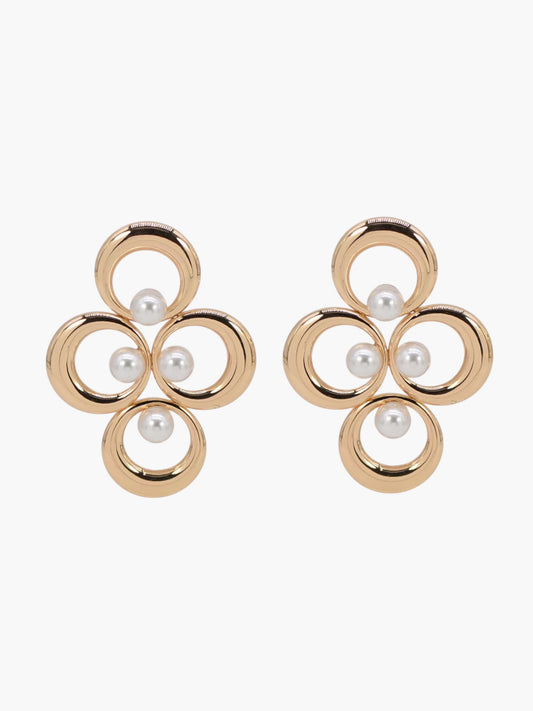 E2309 |Large Four-Petal Pearl Earrings | 25E6985