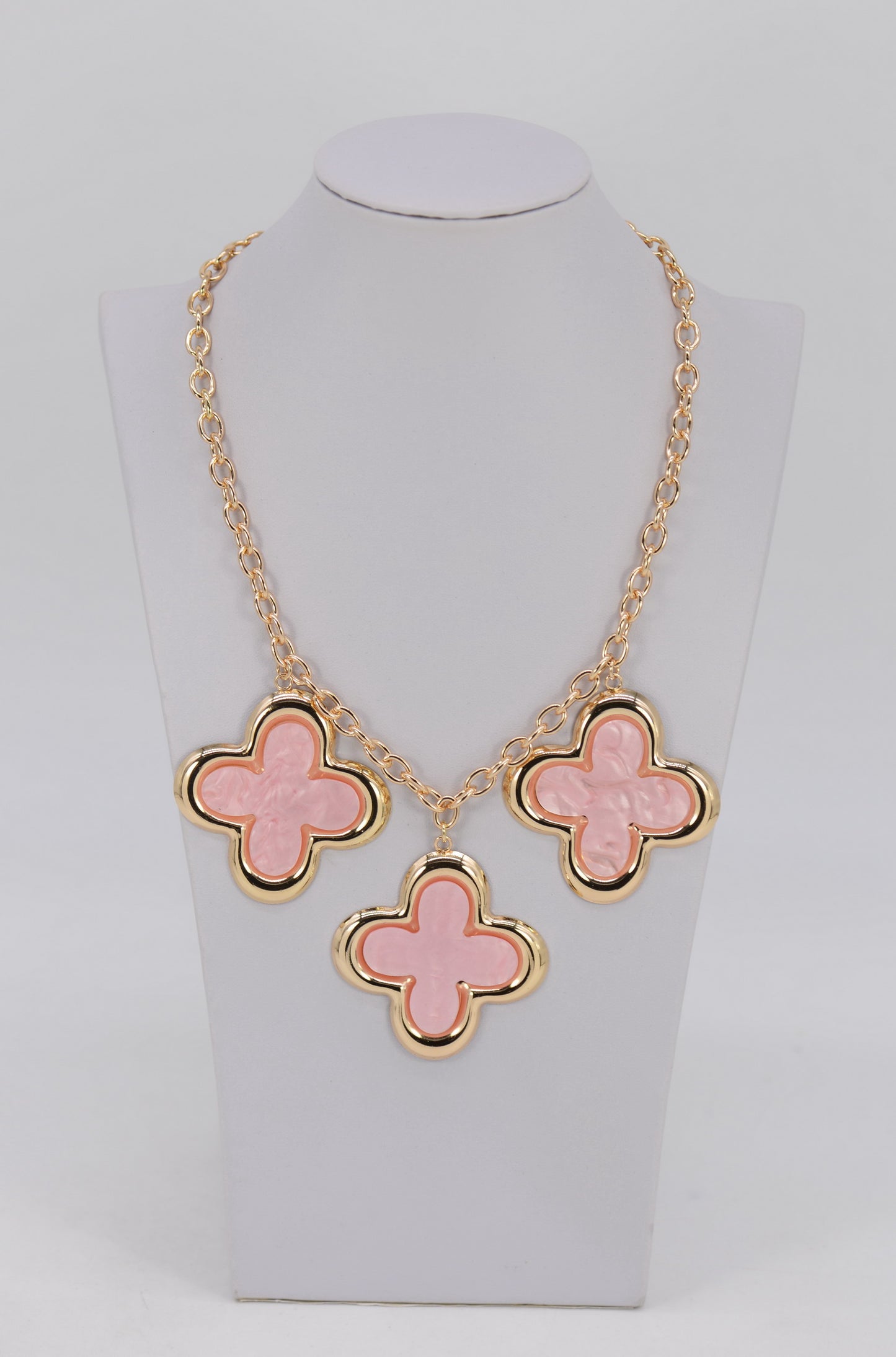 N0359 25N1529 Clover Design Triple Pendants Necklace