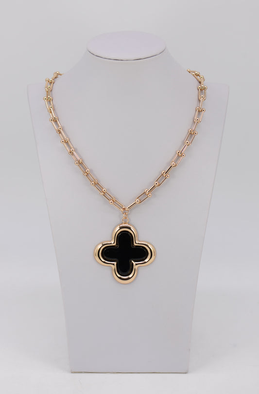 N0633 25N1585  Pendant Necklace