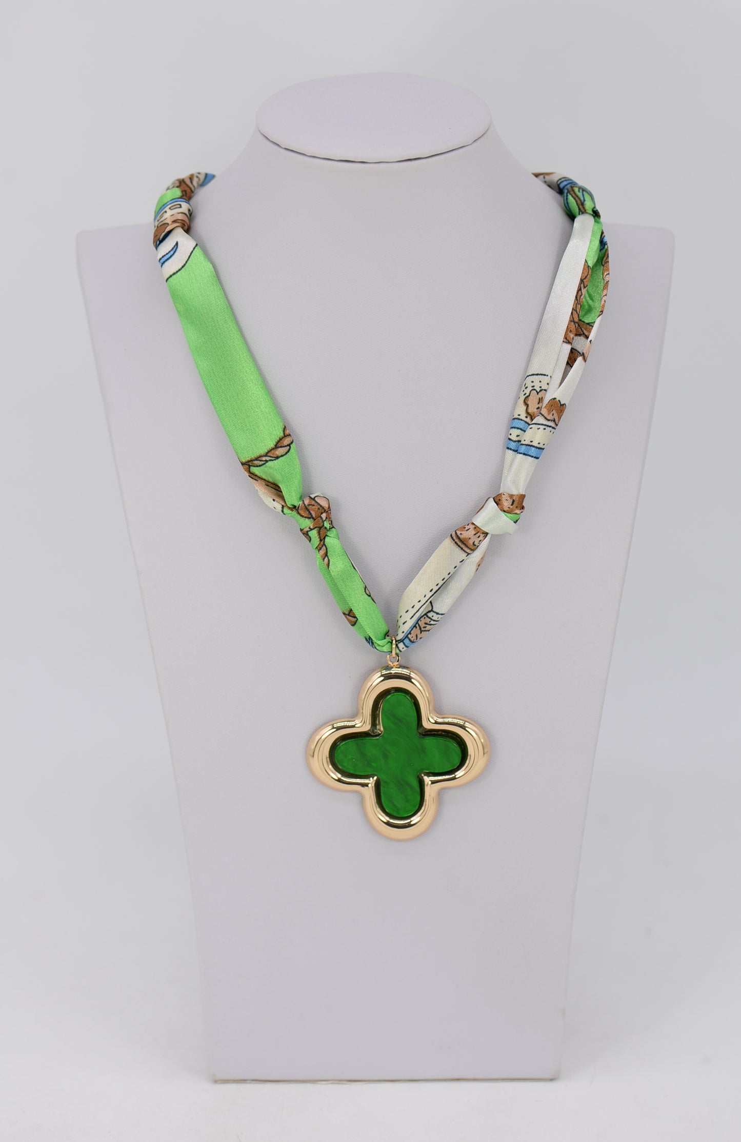 N0714 25N1642 Clover Necklace