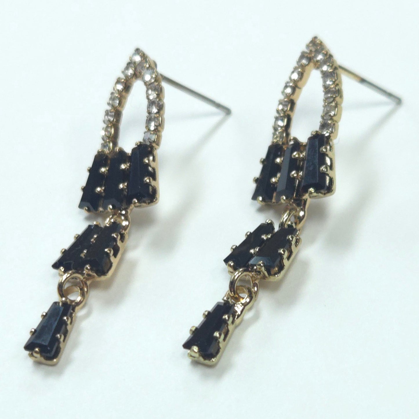 E1977 | Cascade Gem Earrings | 26042