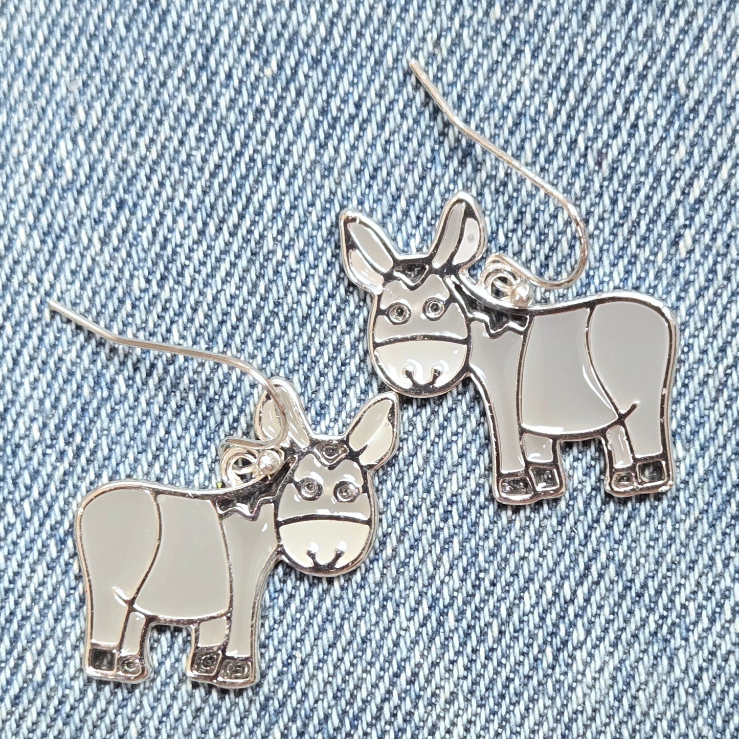 E1332 AE6980 Donkey dangle Earrings