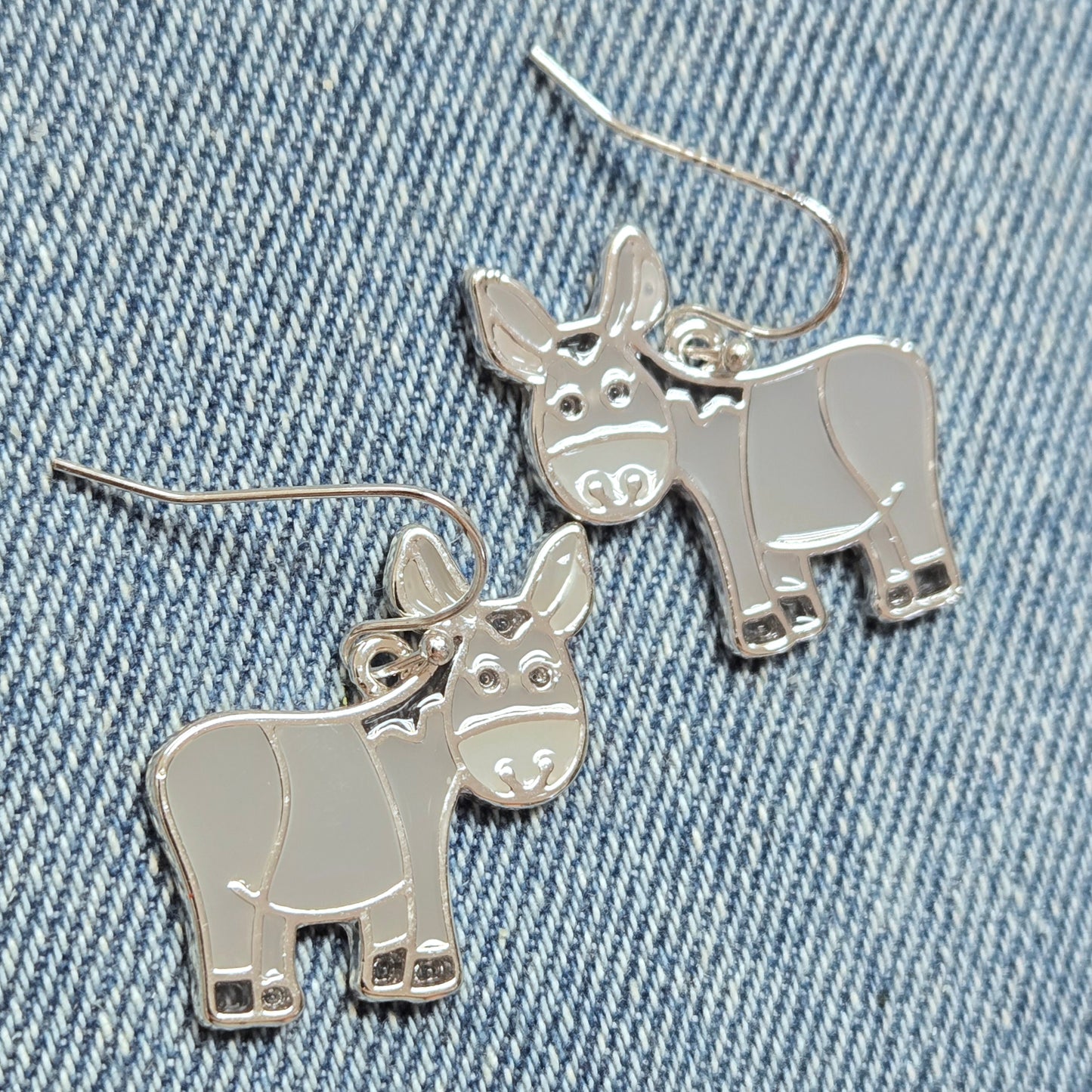 E1332 AE6980 Donkey dangle Earrings