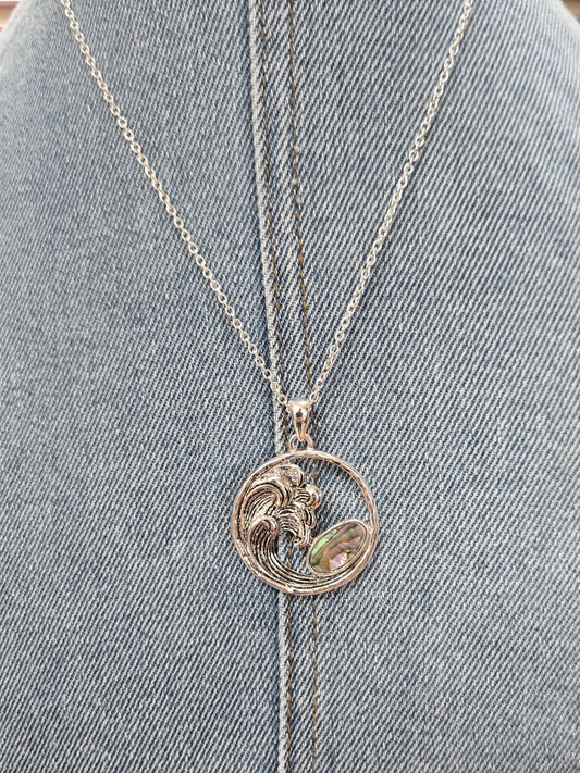 N0421 AS6045 Mother of Pearl Deco Ocean Beach Wave Design Pendant Necklace