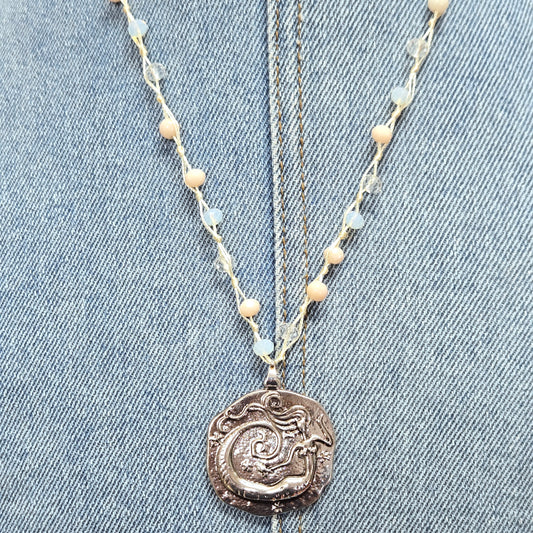 N0518 AS6272 Mermaid Design Rough Circle Shape Pendant Necklace