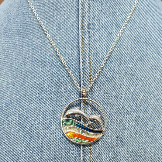 N0370 AS6427 Dolphin Ocean Wave Circle Shape Pendant Necklace