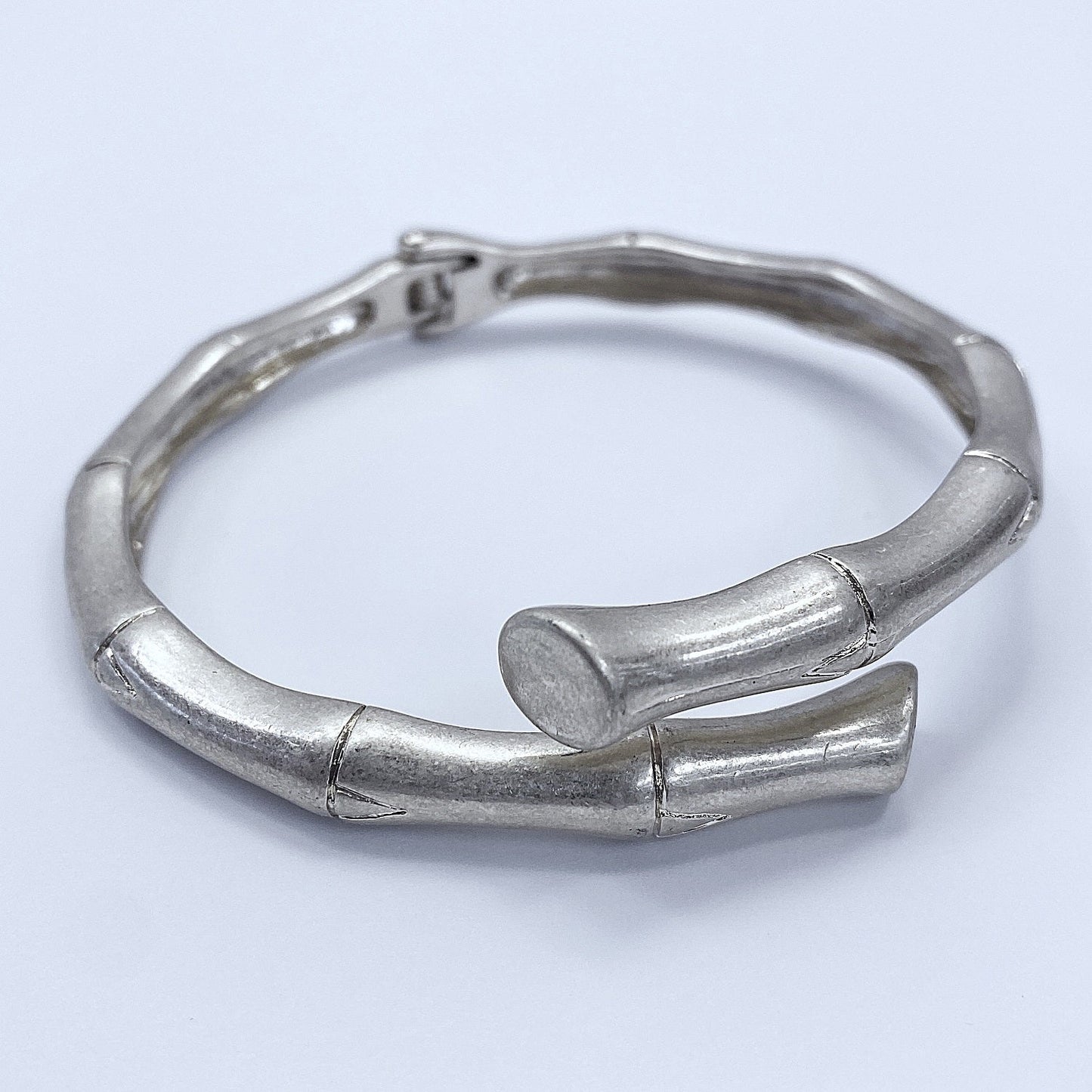 B0149 HB1785 Matte Colored Bamboo Designed Metal Bracelet