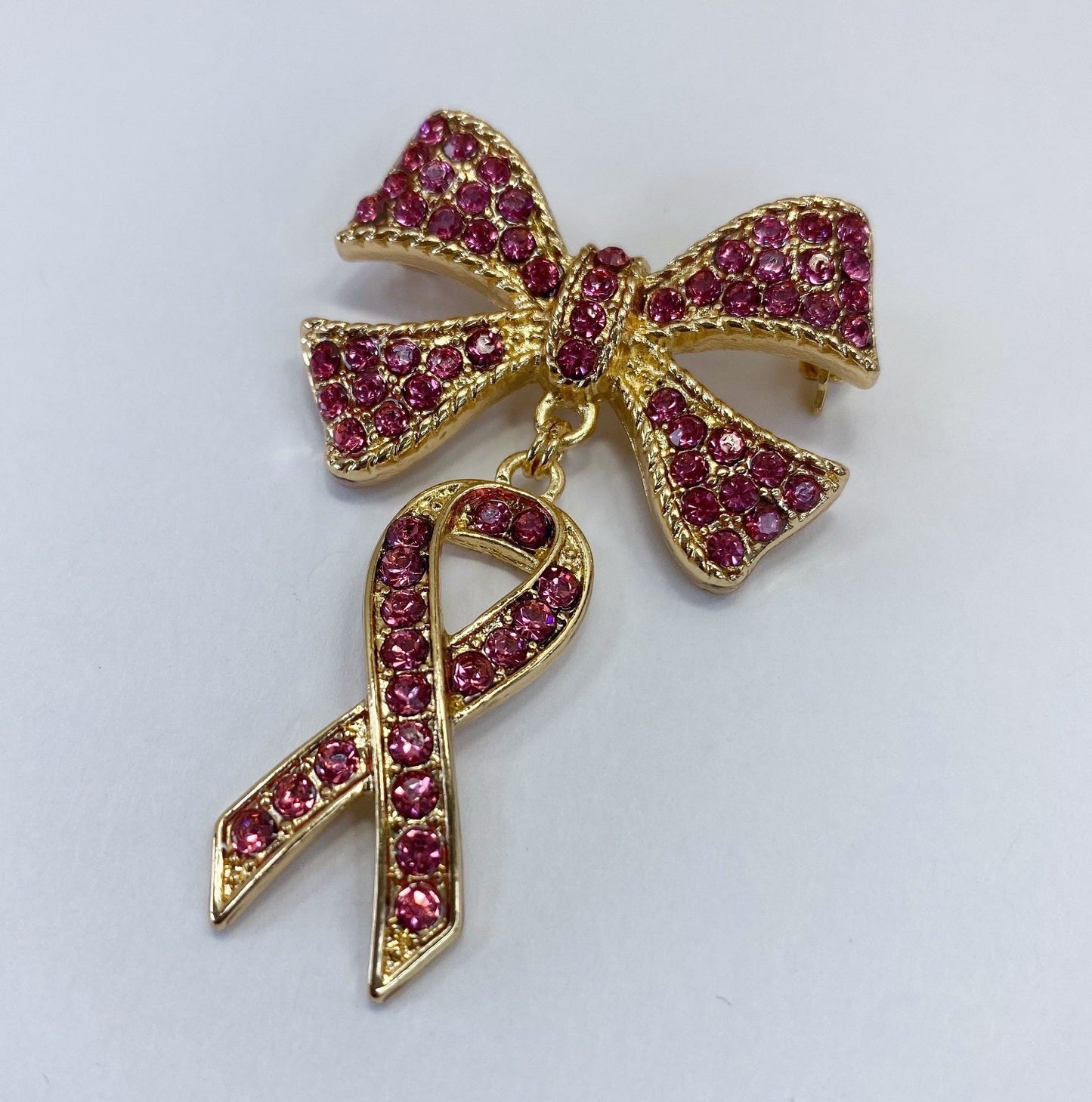 BR0049 | Crystal Awareness Ribbon Brooch | YM2016