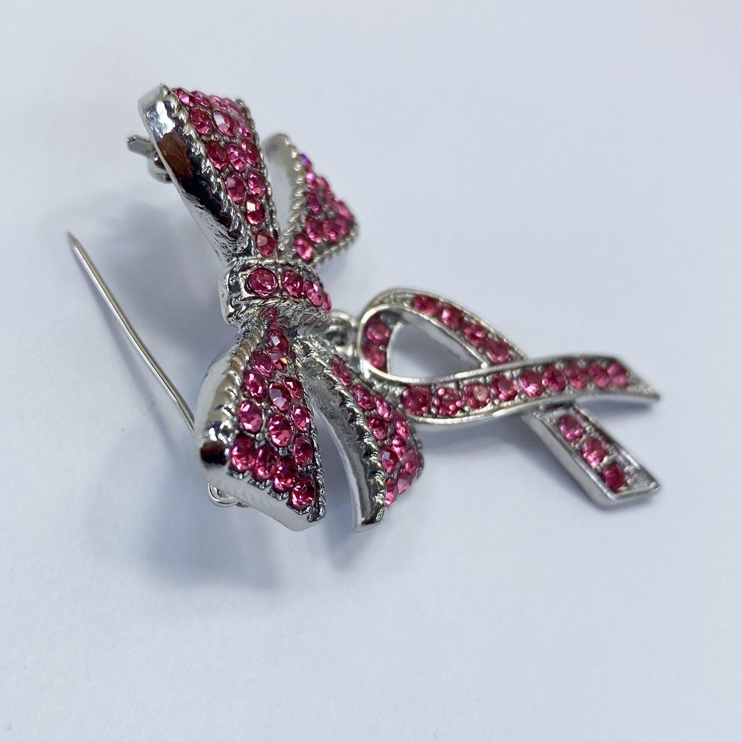 BR0049 | Crystal Awareness Ribbon Brooch | YM2016