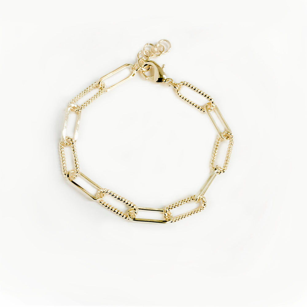 B0359 | Modern Paperclip Bracelet | BR8568