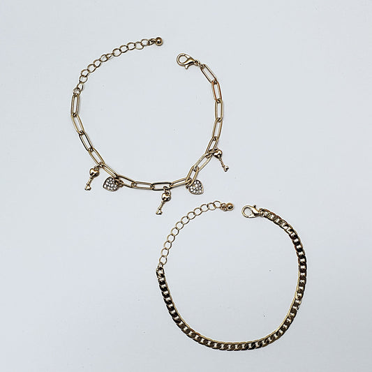 B0233 CB1019 Charms Bracelet