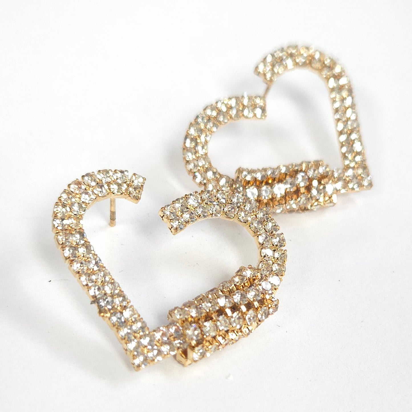 E1463 CE5252 Love Design Earrings