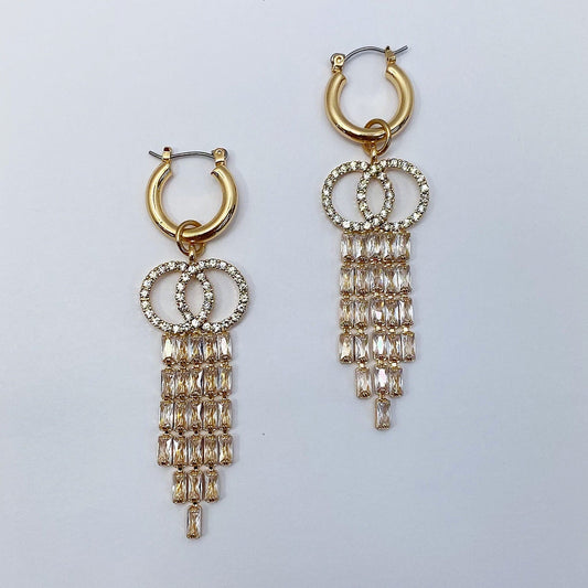 E1770 | Crystal Cascade Earrings | 25E2209