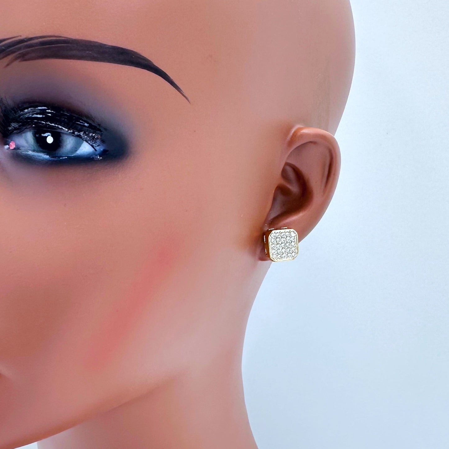 E1454 KE3417 Stud Earrings