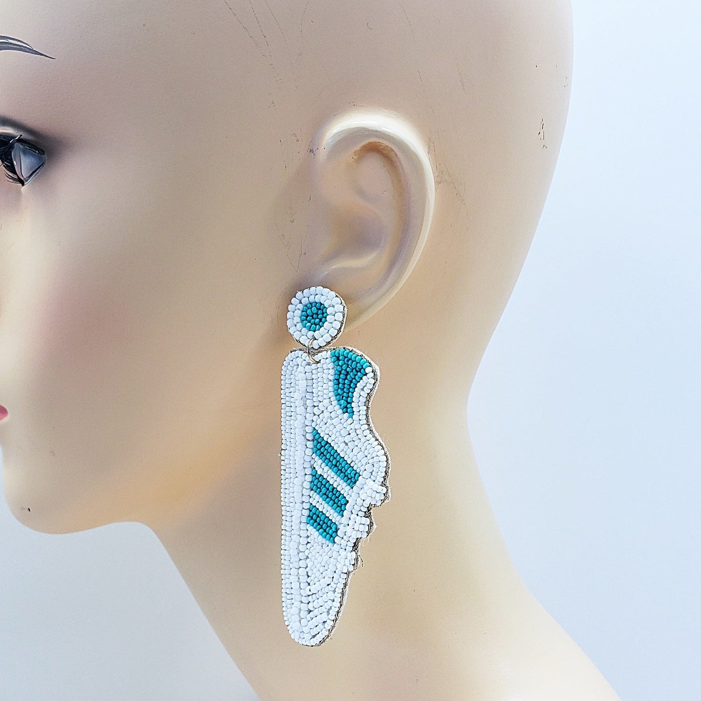 E1346 13 4954 Running Shoes Dangle Earrings