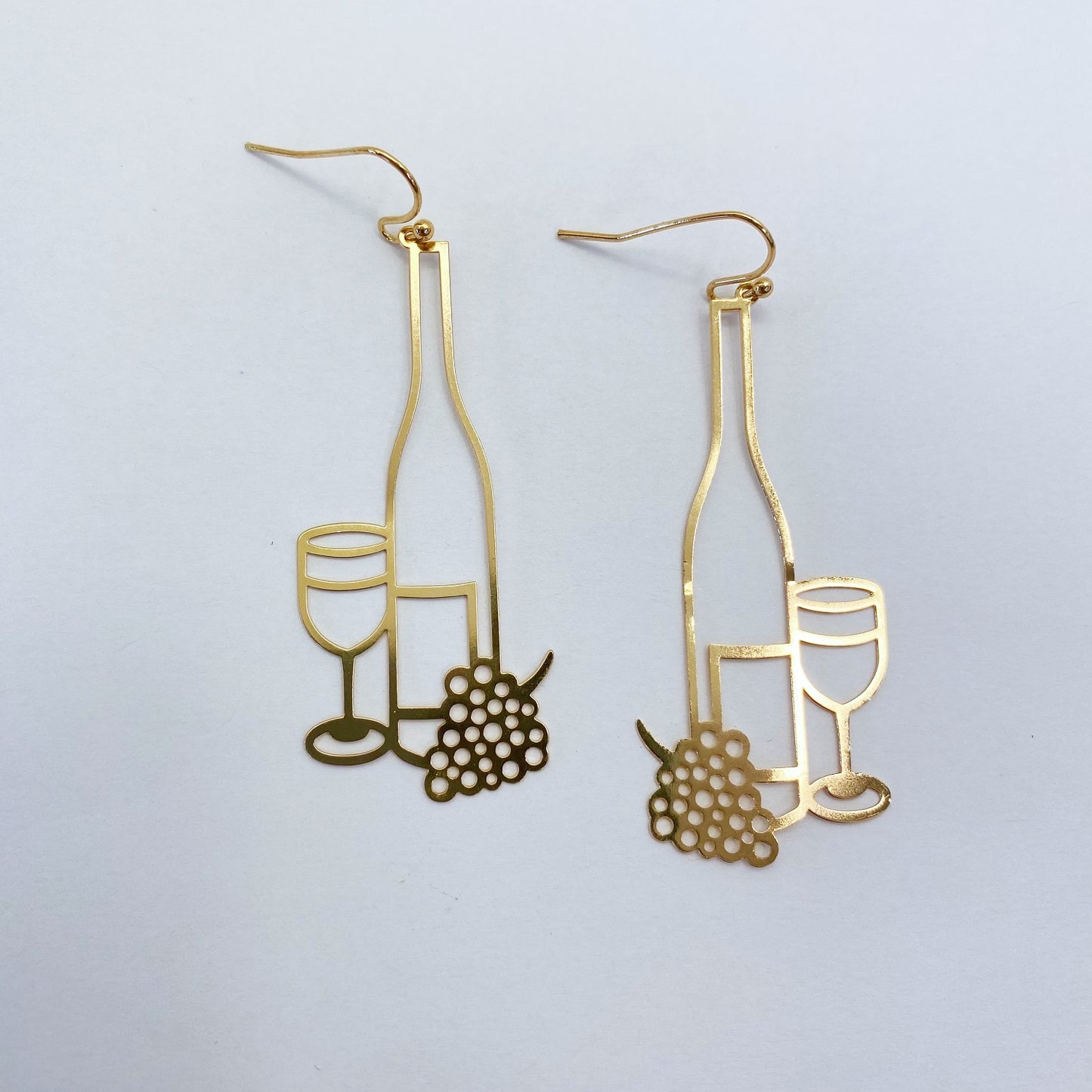 E1049 VER7521 Wine with Glass Design Thin Metal Drop Dangle Hook Earrings