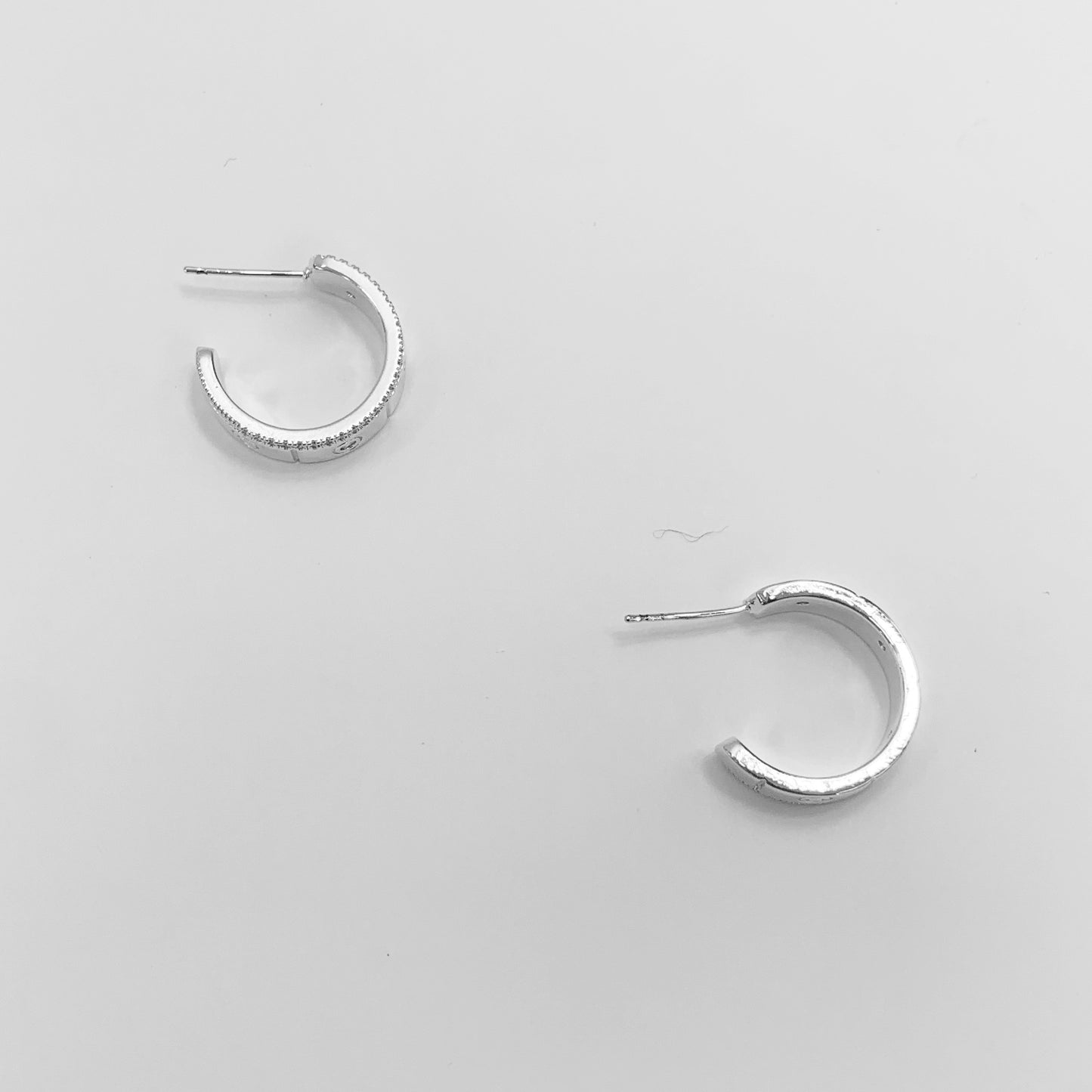 E0111 CE084