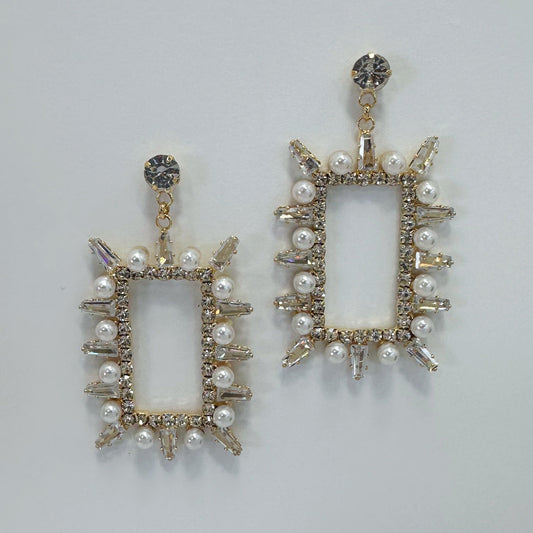E1401 28432 Drop Dangle Earrings