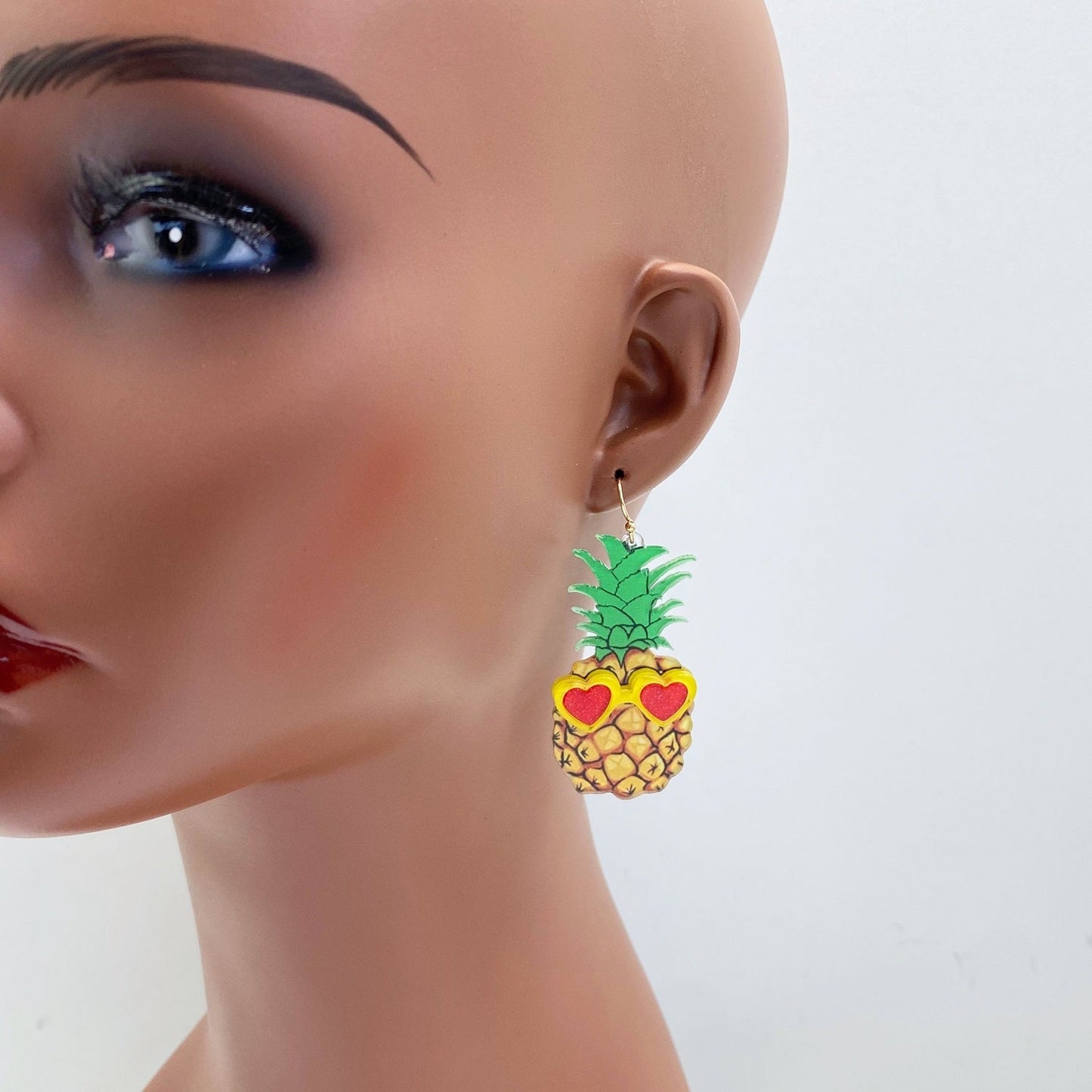 E1042 VER1181 Pineapple Design Drop Dangle Hook Earrings