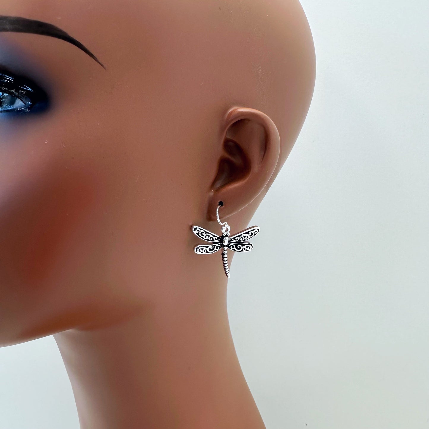 E0987 AE7157 Filigree Design Animal Dragonfly Shape Drop Dangle Hook Earrings