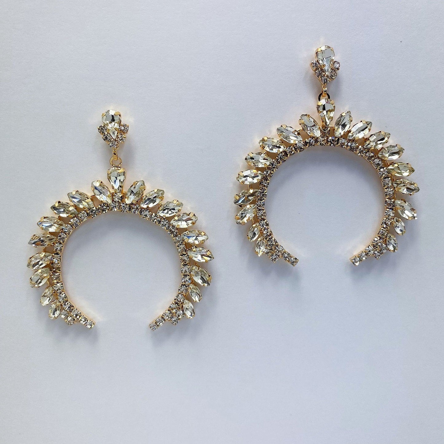 E1409 26281 Drop Dangle Post Earrings